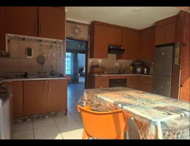 3 BEDROOM HOUSE FOR SALE IN VERWOERDPARK